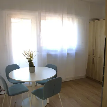 Beautiful Cosy 2br 아파트 *